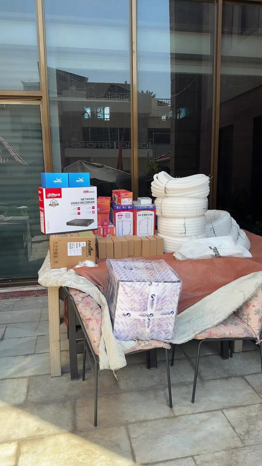 موقع مميز بغداد الحارثية  احم نفسك و احفظ حقك من خلال تركيب كاميرات المراقبة الذكية ! حافظ على منزلك, محلك, شركتك, عيادتك من خطر السرقة او المشاكل المفتعلة. ✅ نوفر كاميرات مراقبة من مختلف البراندات والنوعيات. ✅ خدمة صيانة و تنصيب الكاميرات. ✅ يوجد خدمة توصيل/ نقليات لجميع انحاء العراق. للتواصل: واتس اب: *********** واتس اب: *********** العنوان: بغداد/ الكرخ/ حي الجهاد #dahua #imou #Hikvision #cvv #security_camera 
