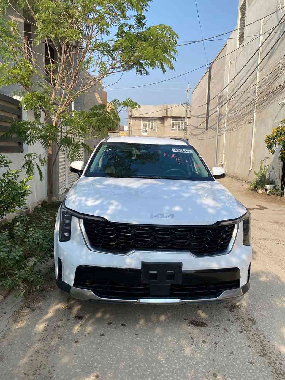 السلام عليكم كيا سورينتو s ماشية خمسة آلاف ميل موديل 2024 وارد امريكي صبغ جانب البنيد شي قليل ومقدمة الجاملغ بدون لوحات ايرباك ستيرن وبرده سبعه راكب مكفولة من الشاصي والغد حتى الدعامية نفسه للبيع الاتصال على الرقم ***********
