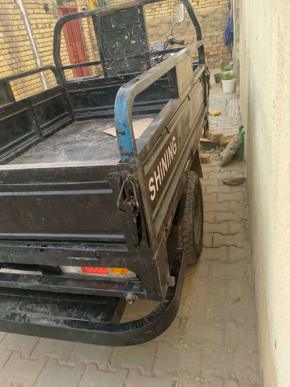 ستوته جمره مديل 21 شاصي مكفول ستوته دير سلف وطلع وين ما تريد ماعايزه اي شي دبلت جدد ضفيره جديده لايت اشاير كله جديد ‏اشراي يتصل    ‪***********‬‏
