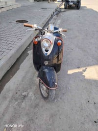 ماطور عبد الحليم اخو الجديد سعر 4000بي مجال 07705618197