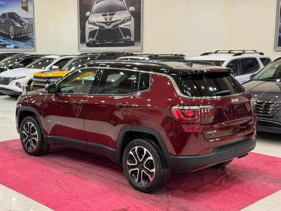 𝟐𝟎𝟐𝟐 𝐉𝐄𝐄𝐏 𝐂𝐎𝐌𝐏𝐀𝐒𝐒-𝐋𝐈𝐌𝐈𝐓𝐄𝐃

جيب كومباس (LIMITED ) موديل 2022

السعر : 137$

اللوان : عنابي سقف اسود بيلادي

عداد المسافة : 15 الف

حجم المحرك : 2.4L ( 4,سلندر )

بدون ضرر ✅ فقظ ثلاثة قطع سرقة ✅

بدون دواخل بدون ارباكات

المواصفات : 𝐋𝐈𝐌𝐈𝐓𝐄𝐃 

دةبل اكسل 4x4
كيج الكتروني
‏‎بصمة ابواب 
‏‎بصمة تشغيل
تشغيل عن بعد 
‏‎شاشة كبير
‏‎كاميرا
هاند بريك بصمة
اوتو هولد : 𝐀𝐔𝐓𝐎 𝐇𝐎𝐋𝐃 
اوتو ستارات : 𝐀𝐔𝐓𝐎 𝐒𝐓𝐀𝐑𝐓
اوتو ستارات : 𝐀𝐔𝐓𝐎 𝐒𝐓𝐎𝐏
رادار امامي (تحديد مسار)
‏‎رادار جانبي (نقاط عمياء)
‏‎رادار خلفي (التحذير من الاصطدام)
‏‎حساسات امامي
‏‎حساسات جانبي 
‏‎حساسات خلفي
نظام : 𝐄𝐂𝐎
نظام : 𝐍𝐎𝐑𝐌𝐀𝐋
نظام  : 𝐒𝐏𝐎𝐑𝐓
نظام  : 𝐎𝐅𝐅-𝐑𝐎𝐀𝐃
نظام : 𝐒𝐍𝐎𝐖
تحكم ستيرين
ستيرين هيتر
كشنات جلد
كشنات كهربائي
كشنات هيتر
تبريد لمس
تبريد مركزي
لايتات 𝐋𝐄𝐃 عدسة زينون بيلادي
بلاجكتور 𝐋𝐄𝐃 بيلادي
بكلايتات 𝐋𝐄𝐃 بيلادي
ويل كروم 

وبعد هواية مواصفات… 

‎تفاصيل اكثر الاتصال علی ارقام التاليه

☎️ ***********

☎️ ***********

عنوان📍اربیل فرع ناقلات

معرض كاليفورنيا كارسCALIFORNIA Cars🇺🇸🇮🇶
