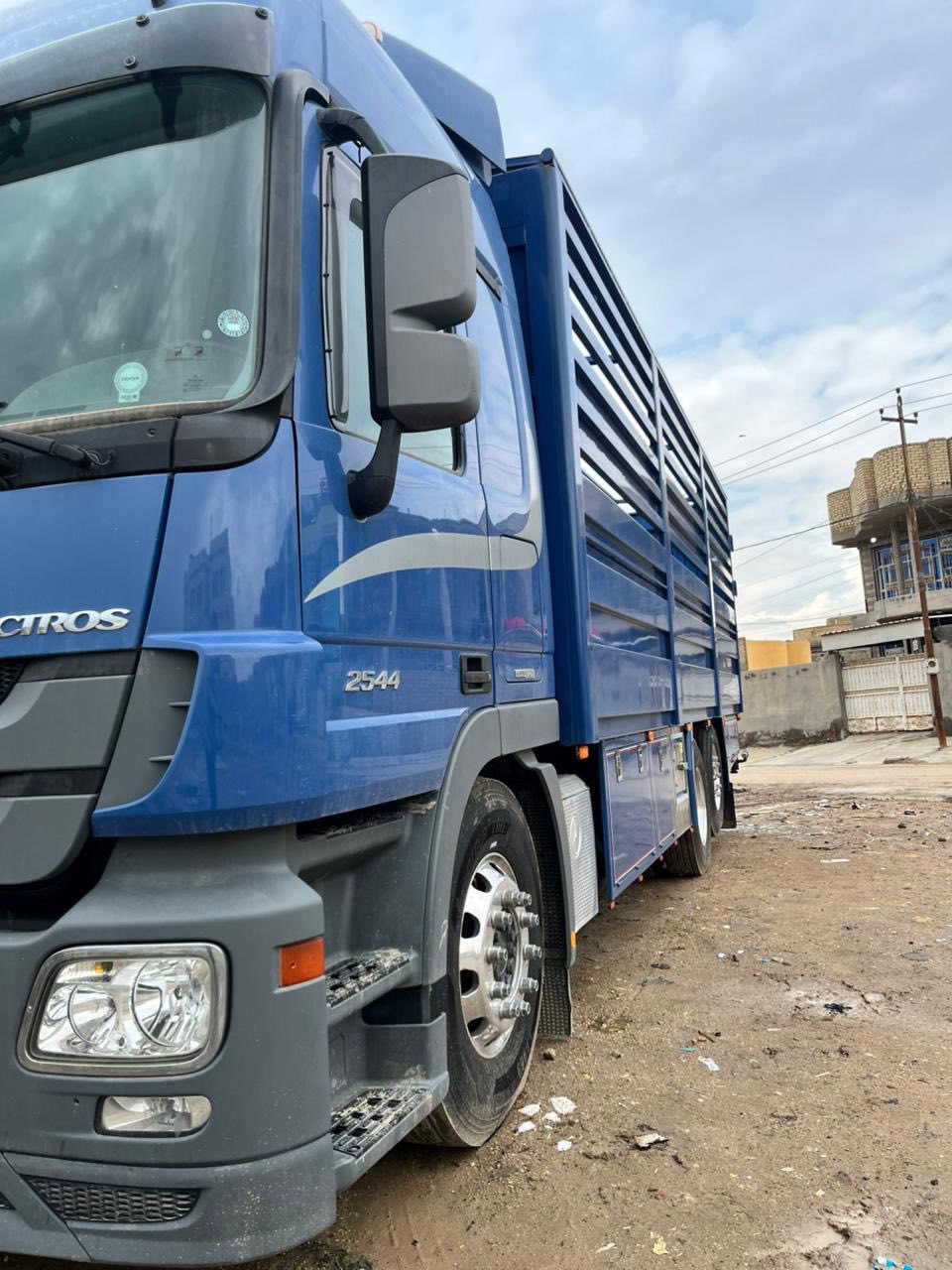 اللبيع 2012 فول موصفات ***********
