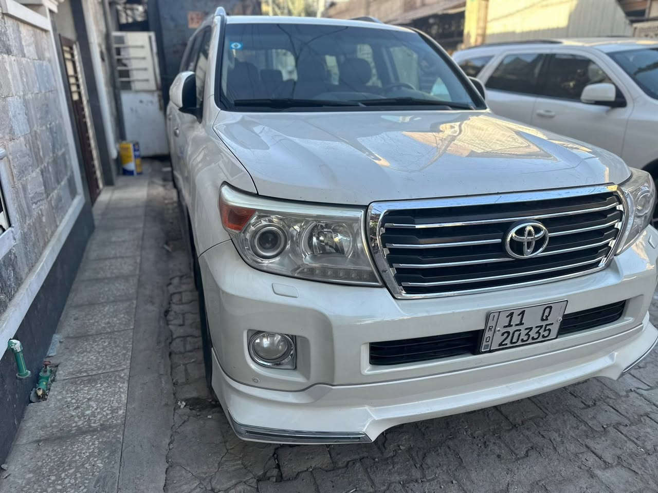 لاندكروز موديل 2015 الصور واضحة والسونار موجود سعرها 420 كولشي كامل بيها او مراوس بموديل 2018 ، 2019 وادفع الفرق  ***********
