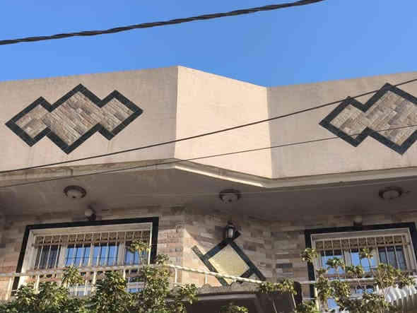 السلام عليكم من رخصت الادمن عندي بيت 125طابو صرف حي العسكري الضباظ درجه اوله كامل امكمل ***********
