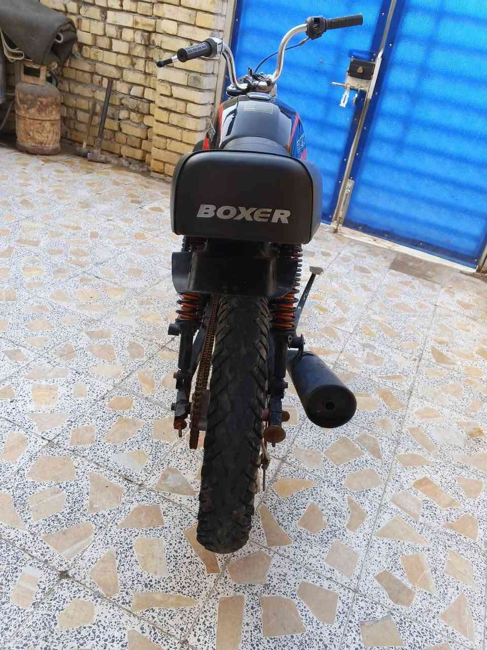 سلام عليكم
دراجه للبيع 

بوكسر محور مكينه خمسه كير

الدراجه ستوها معمره كله جديد 

كشن تانكي دبلات امامي وخلفي جديد

كابريتر تواير والوياله نضيفات

الدراجه شرط تاكل الكاع اكل اذا مو علا 3 وتبطنش مرجوعه

شرط شلعه ومعدل الدراجه بدون اوراق اكفلها الك عشاير 

السعر 325وبيها مجال قليل كلش 

الاتصال ***********

خاص متواجد بس مو بكل وقت
