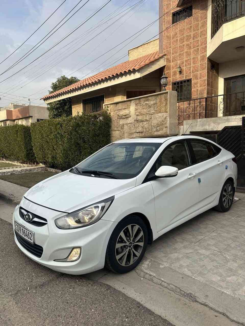 Accent 2014 Blueخليجي
1600دوش 
ماشيه 89كيلو 
بدون ضربه بيها صبغ دعاميه اماميه ونص الدعاميه الخلفيه بيها نكراش بسيط ب صبغ مال مصفى الدوره السعر (108)
📍مكانها (بغداد العامريه) تواصل خاص او واتس 
***********
