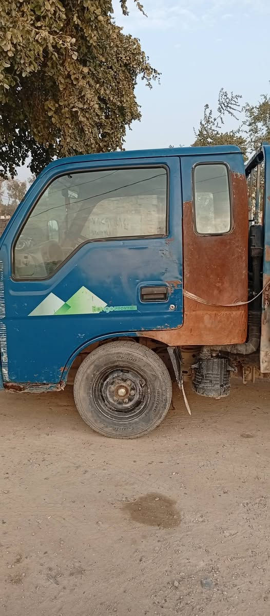 سلام عليكم كيه للبيع فونتيره موديل 2000 شاصي مكفول ومكينه وكير نضيفات للاستفسار الاتصال ع هذا رقم ***********
