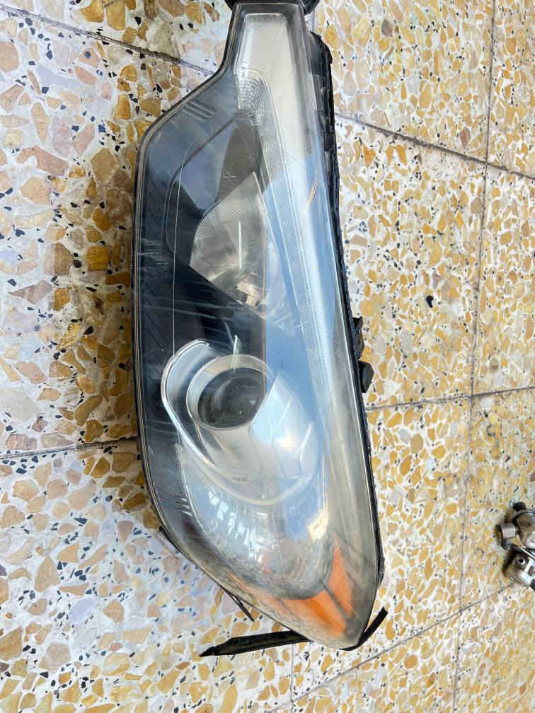 السلام عليكم 
***********
مازدات فورتي ام اللد شغالة مابيهن شي يحتاجلهن فقط تبديل جامات وترتيب شوية 
مكاني بغداد وعندي توصيل 
سعرهن 75 الف مع التوصيل بغداد, العراق
