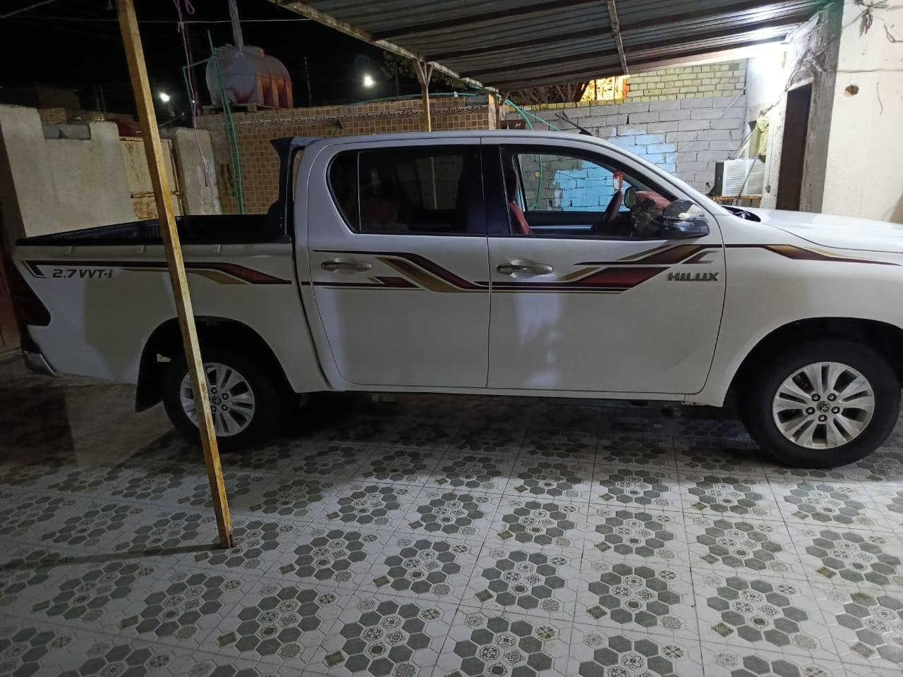 السلام عليكم سياره فلاونزه موديل 19 مكفول كفاله عامه رقم مثنى كير تماتيك السعر 273 وبيه مجال تبريد ثلج بسمي مداور ثاني يوم رقم نكليزي جديد كويتي الساير مكان ذيقار قضا البطحاء رقم الجوال ***********
