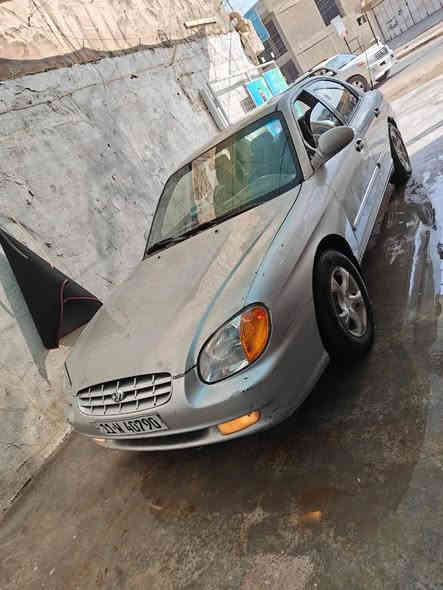 سوناتا موديل 2000 سياره نظيفه كير ومحرك حاله جيده حداديه اماميه جديده عوزه شغلات بسيطه سعر 55 وبيها مجال بسيط ***********
