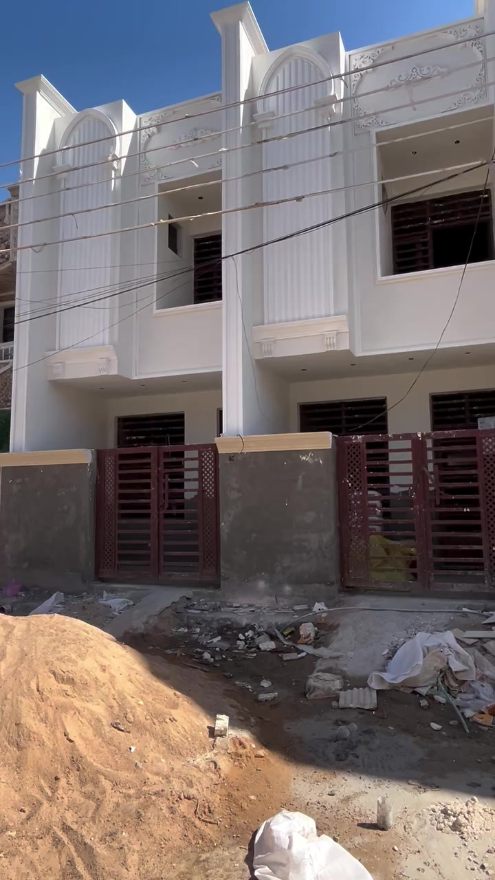 📣اعلان رقم (39)
السلام عليكم ورحمة الله وبركاته 🌿
حياكم الله جميعاً

🔹 تفاصيل الدار :
المساحة : 80
الوجهة : 4
النزال : 20
جنس الارض طابو صرف تحويل باسم المشتري 

🎥 باقي التفاصيل داخل الفيديو 💰95 مليون وبيهة مجال 

📞 للاستفسار:
*********** واتساب
***********
📌 الراشدية قرية الانتصار التصنيع المربع الاول     

✦────────────────────✦

#بغداد
#عقارات_بغداد
#نص_دونم
#بيع_وشراء
#مجيد_الناصر
#عقارات
#سكن
#عقارات_العراق
#فرص_عقارية
#سوق_العقارات
#عقارات
