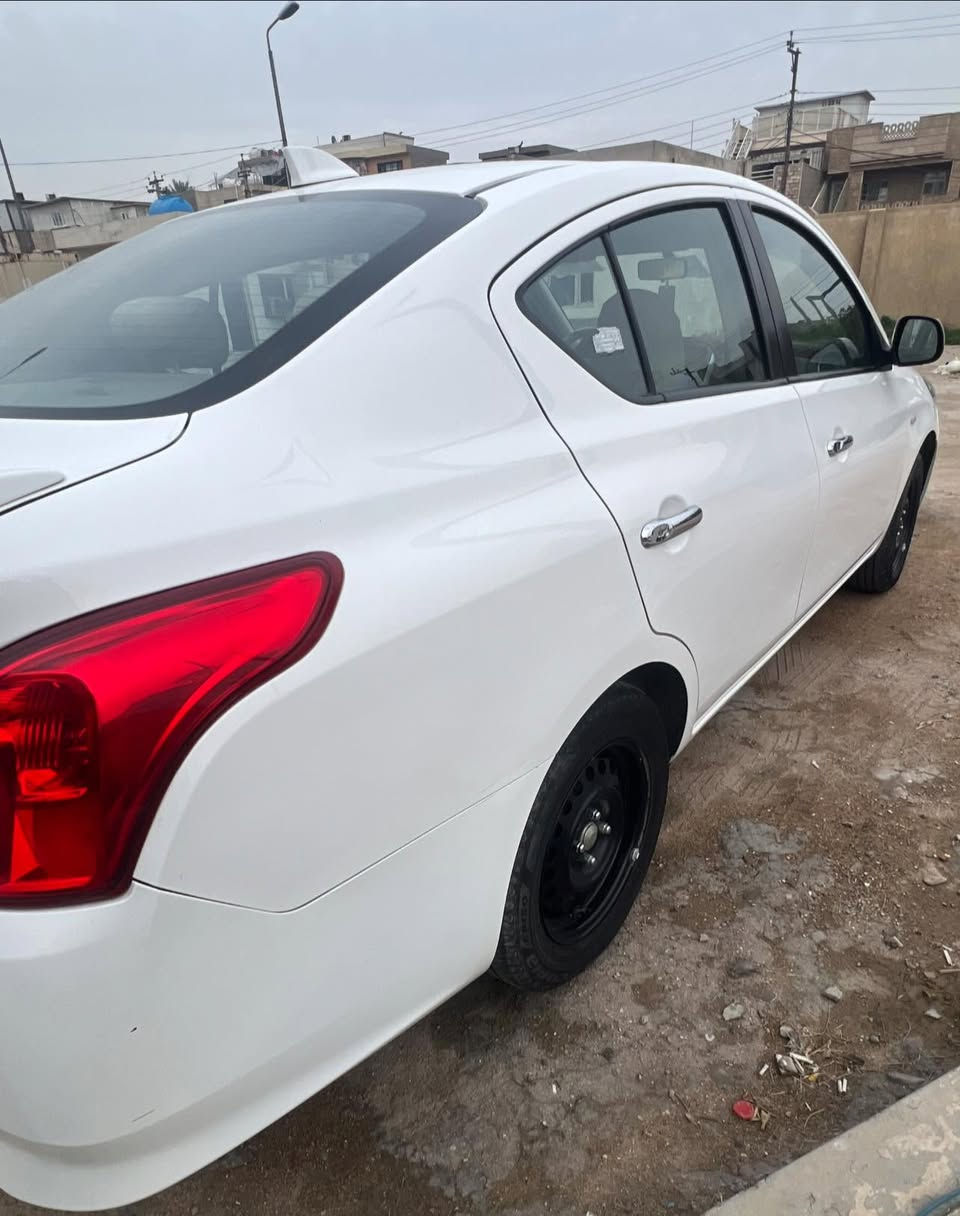 السلام عليكم 
نيسان سني مديل 2024هندي ضمان شركه السور 
سياره نضيفه وحلوه مال بيت 
مكفوله  عده ملاحضات بصيطه مرفقه بل صوره 
رقم بغداد تحويل ثاني يوم 
ماشيه 44 
مكاني بغداد الرصافه 
رقمي ***********
