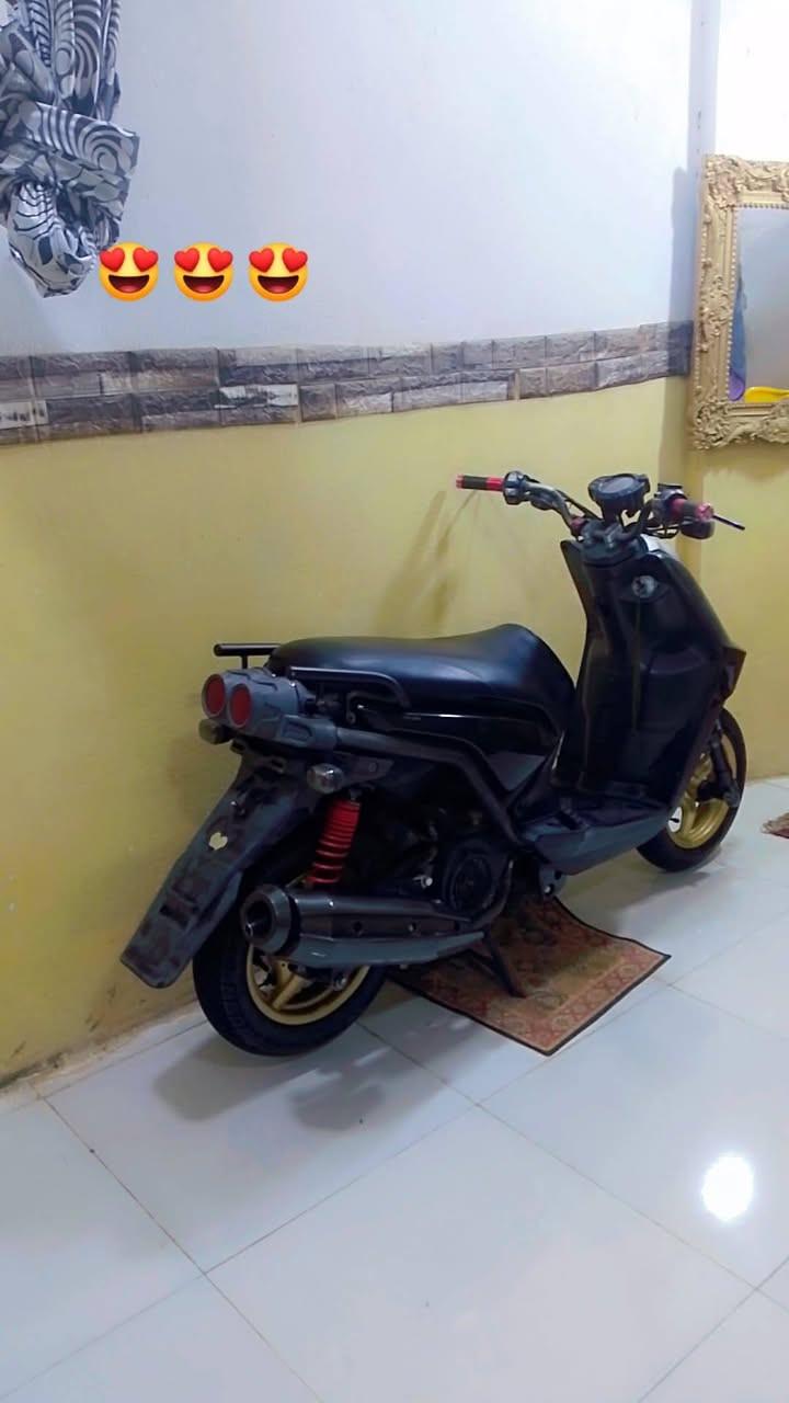 السلام عليكم دراجه سكنز للبيع 2014 ***********
