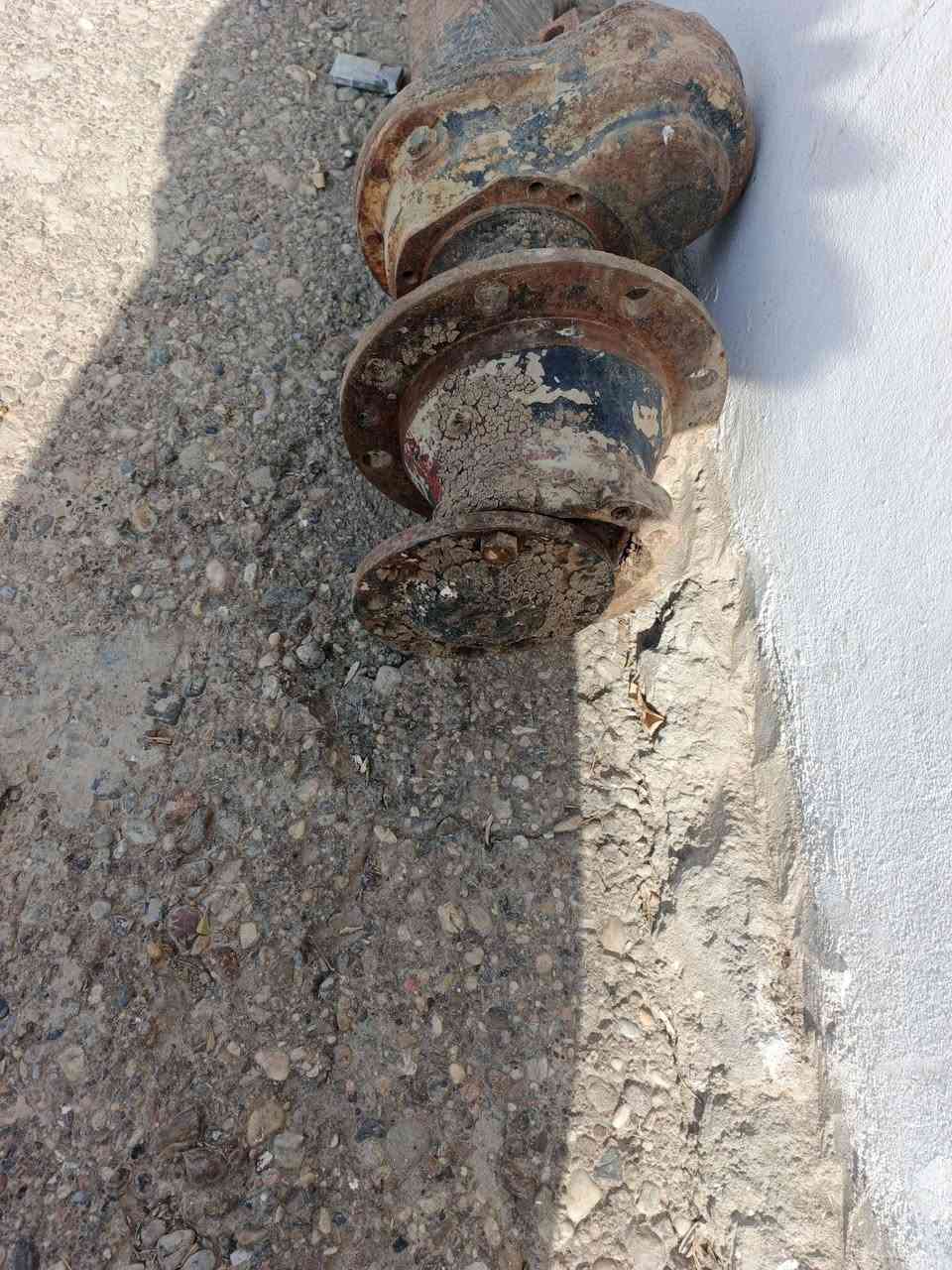 اكسل عربانه للبيع ٨ براغي سعر 350 مكان الرمادي ***********
