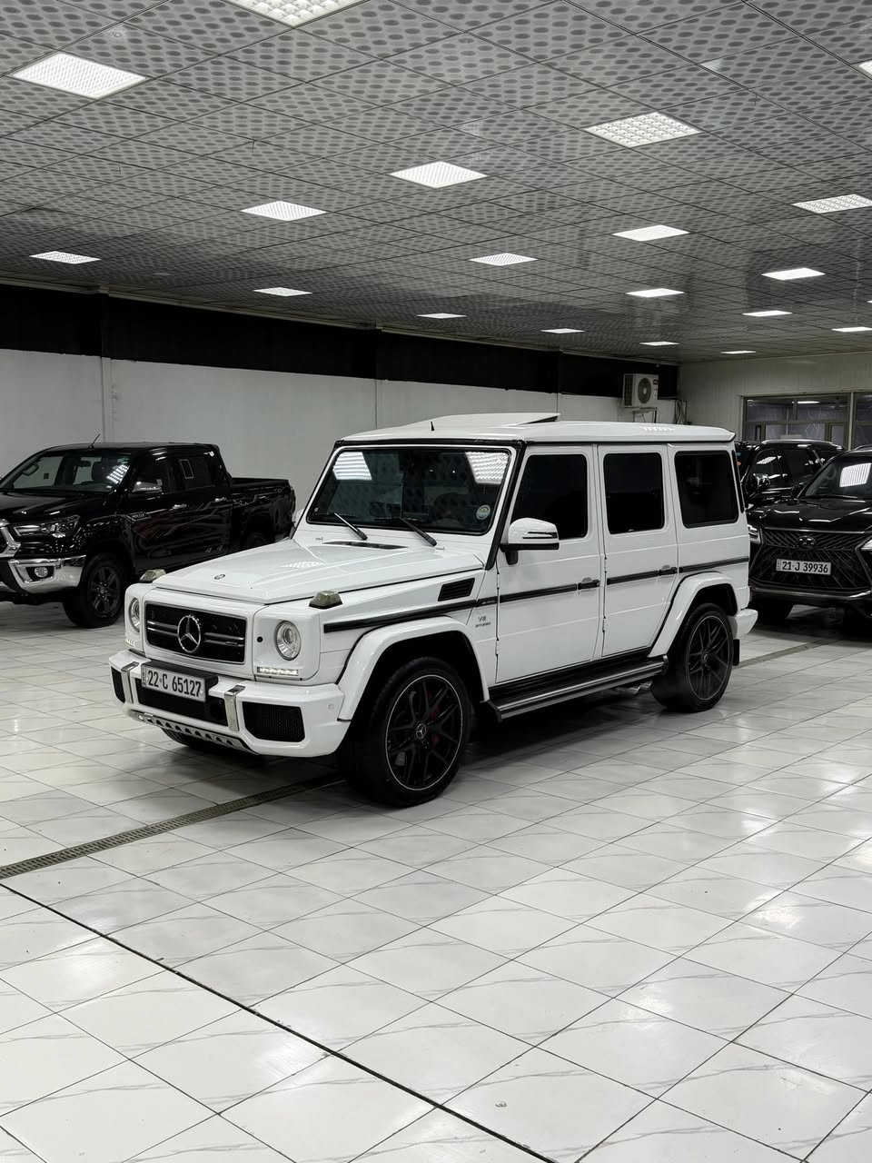 للبيع
G63 AMG مرسيدس جي كلاس 
‎ 2016  موديل

وارد الماني

ماشي 100 الف كيلو 
‎ داخل مشمشي كاربون فايبر (اديشن وان) 
‎ كشنات تبريد تدفئه 
‎ كشنات amg 
‎ القدره الحصانيهG63 حصان 
‎ نظام الصوت harman 
حساس رادار كاميرا 
‎صوت كزوز مخيف بلادي 
‎مكينه وحداديه جاهزه بدون اي مصرف 
‎مواصفات ال AMG معروفه فول الفول 
‎دواخل مطعمه فايبر كاربون 
‎فتحه 
‎ ارضيات شركه 

السعر المطلوب 438 $ 

‎السياره كلها وضع شركه برغي ممفتوح بيها مكينه كير حداديه كله جديد بيها سياقه تخبل وبل حقيقه احلى 
‎فحص وهزه ورقم كله جديد رقم اربيل 
تحويل مباشر 
‎فحص و هزه و ارقام كل جديد 

العنوان : بغداد الراشدية
 
‎للاستفسار اباتصال على هذا الرقم 
***********
‎
