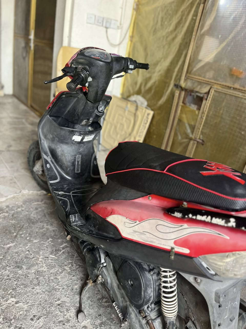 السلام عليكم ماكس للبيع عدله كفرات بلادي ملحات فول دراجه كلها بلاد باتري جديد كلجات جديده +بيها فقط سلف تجاري شلعه ومعدل تخبل دراجه كلشي شغال نكره سلف فقط العداد ينرادله واير فقط رايدها 725 وبيها مجال قليل مكاني بصره قبله ***********
