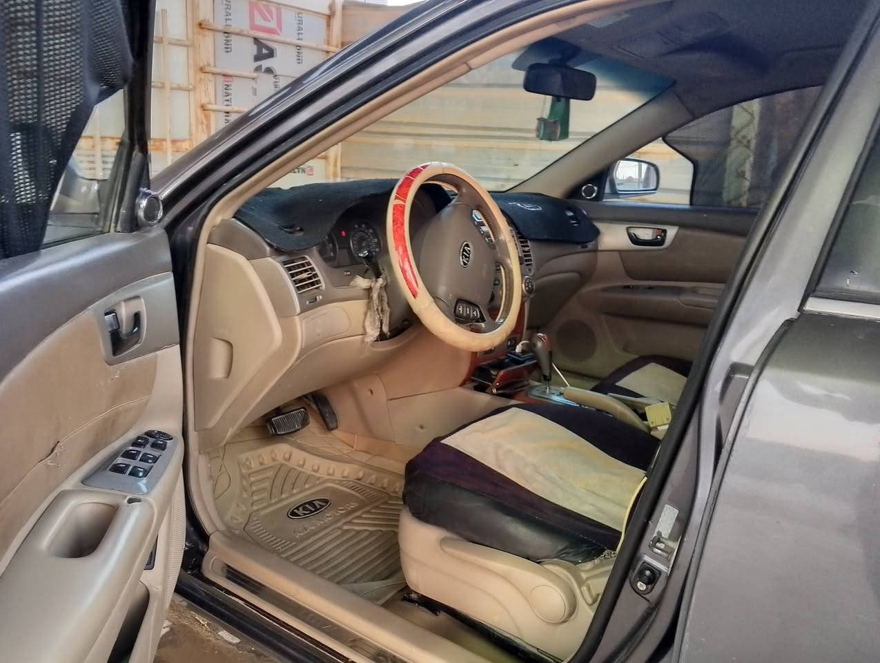 كيا وبتما 2008 امريكي مكينه 2400 جاهزه تبريد ثلج حداديه قبل سبوع كملتها سنويه 2027  مصبوغه حزام للجماليه
رقم بغداد 
سعر 93 
مكاني ديوانيه 
رقم لهاتف ***********

