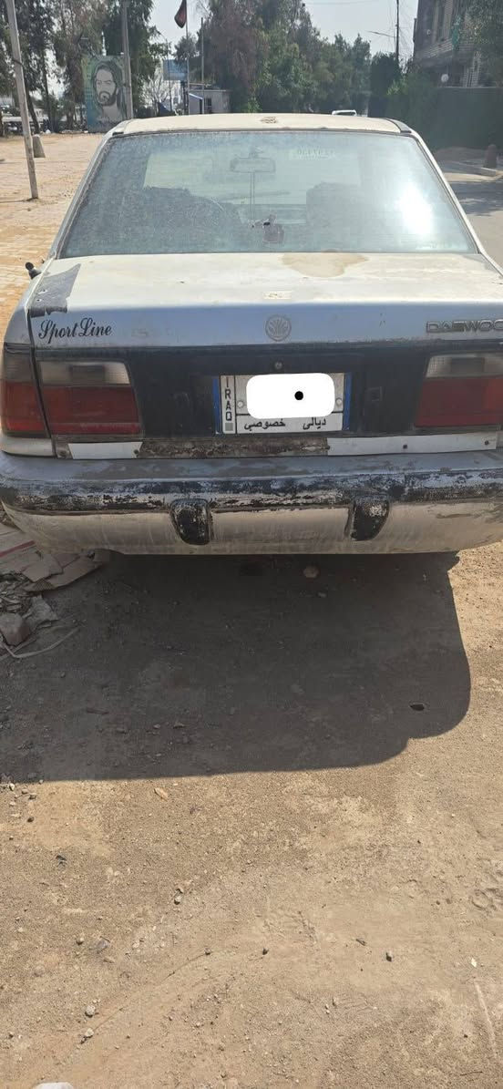 السلام عليكم للبيع دايو لمنس موديل 1994 رقم ديالى  الماني تحويل ثاني يوم غرفتها نظيفة السيارة شغالة وتمشي محرك خير من الله  بس الكير بي مشكلة مينمر عالنمرة الثالثة 
باتري جديد
تايرات جدد 
السعر 12  ورقة 
مكاني بغداد للأستفسار ***********
