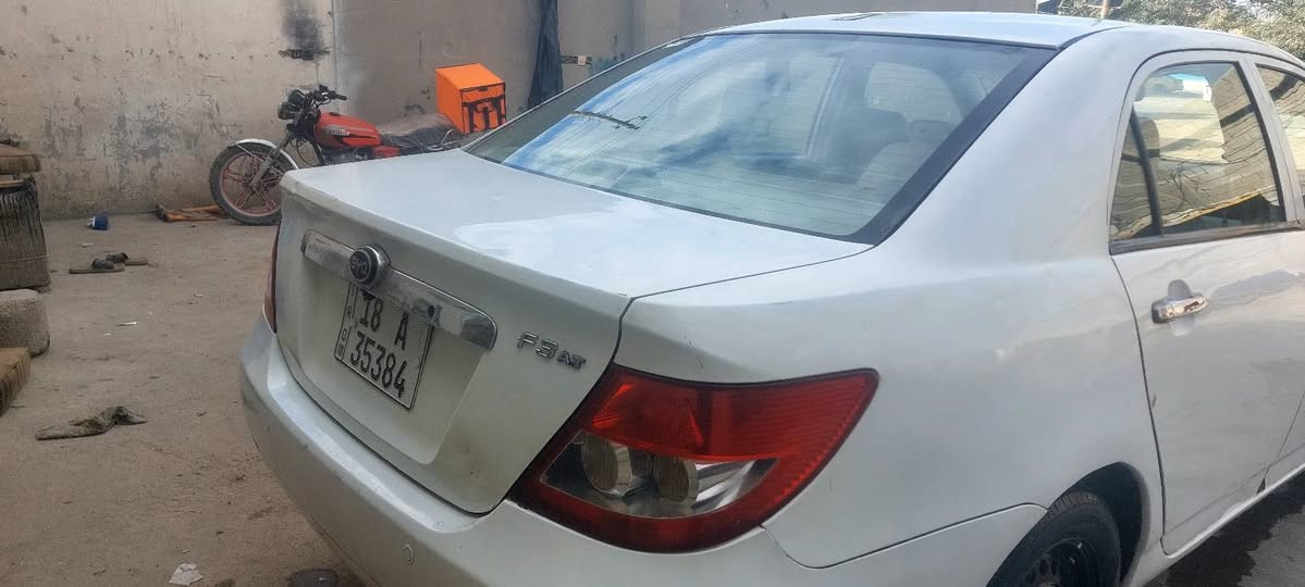 السلام عليكم اف ٣ بابل انكليزي بسمي ٢٠١٣خير من الله مكينه كير صدرتبريد معمر هلالات بيهه مكانات صبغ جاملغ امامي السعر ٥٨ الشراي يتصل ويدلل *********** بغداد العبيدي
