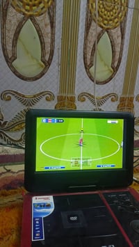 بلاي٢ • نضيف • ٢ يدات