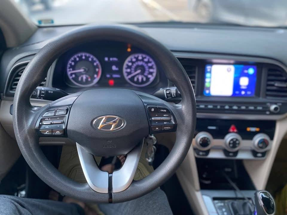 السلام عليكم بيع او مراوس الانترا مديل 2019 امريكي بدون حادث بيه شبرين صبغ بلبنيد فقط الباقي مكفول فول مواصفات عدا الفتحه والبصمة ماشيه 125دواخل عسلي السعر 139 وبيه مجال مكان بابل المسيب ***********
