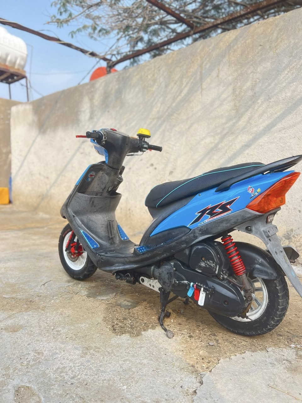 السلام عليكم دراجه ماكس عدله بلادي كفاله عامه
السعر 950 وبيه مجال
للتواصل والاستفسار ***********
المكان كربلاء
