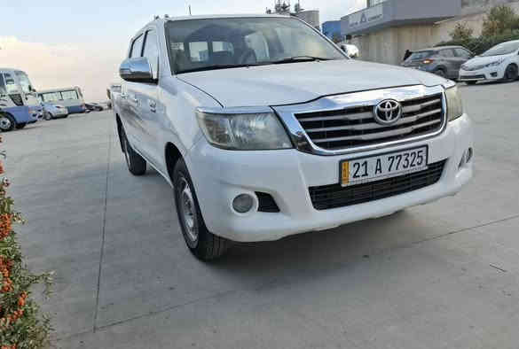 مـــرزیە HILUX 2013
گێڕ عادی ناوسور
بێ بۆیاخە کەمێك ساردی هەیە
مەکینەی کراوەتەوە بەس بەشەرتە
گێڕومەکینەو تەحویل و غەرامەی بەشەرت
بەناوی خۆمانەوەیە ، سەیارەکە هی ماڵە هی مەعرەز نیە
هەمووگیانی بەشەرتە تایەی تازە 
سەنەوی بەرچووە

سعر..177کەمێك مەجال
شوێن..سلێمانی ..بازیان
تلفون..     ***********
واتس اپ..*********** السليمانية

