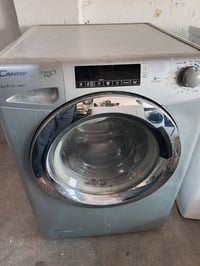 للبيع غسالة ملابس تماتيك  شرط الشغل والنظافة 100% 13كيلو 180الف بيها م...