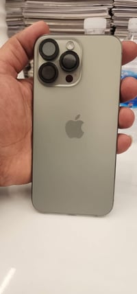 آيفون ١٥ برو ماكس • تيتانيوم • ٢٥٦