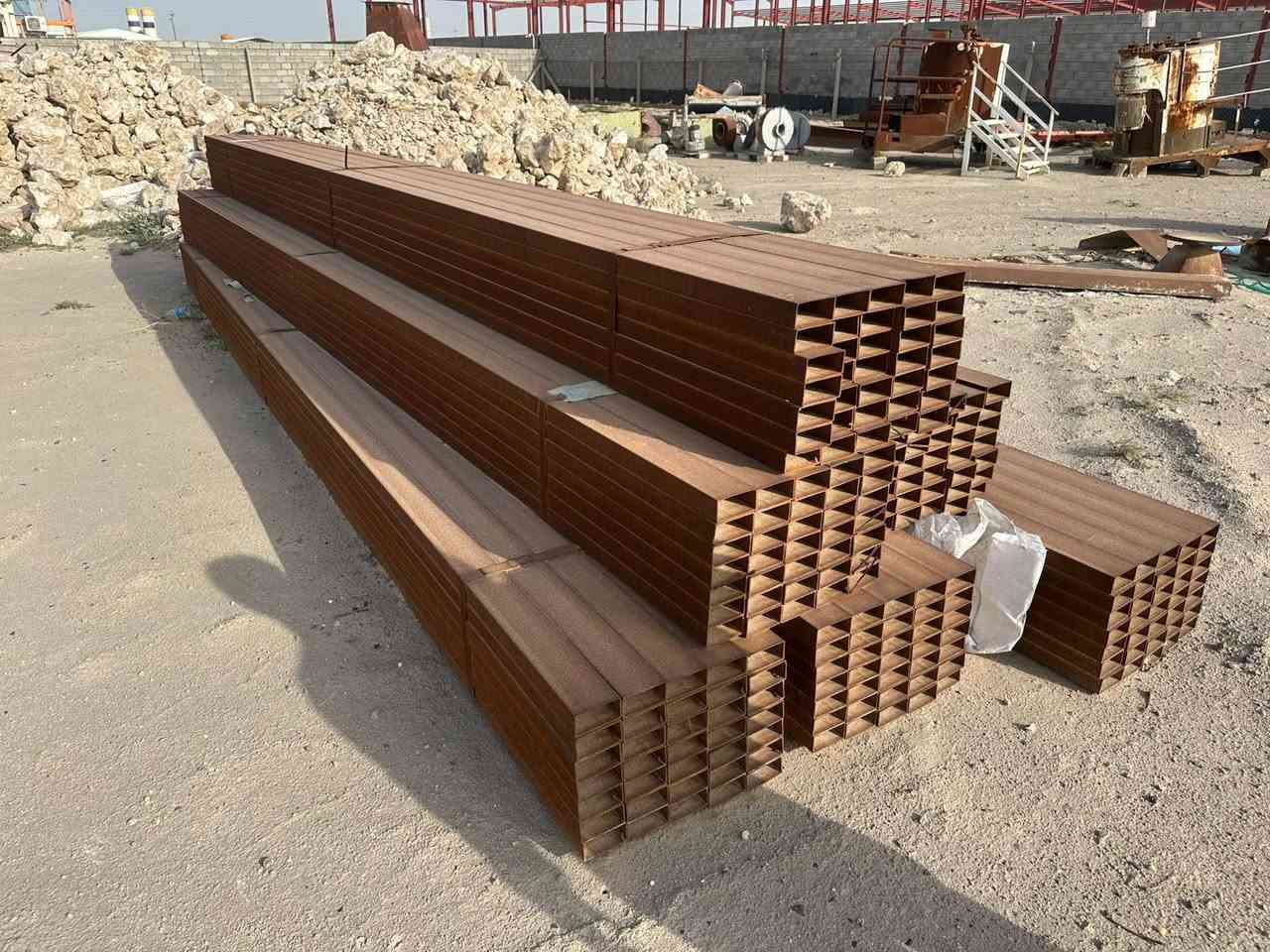 يا الله
حديد 2 في اربعة مليمين ثقيل غير مستخدم ابد ممطور فقط
عدد 210 قطع سعر القطعة 25 الف 
مكانهن كربلاء قرب منطقة الحر
ابيع شلع 
***********
