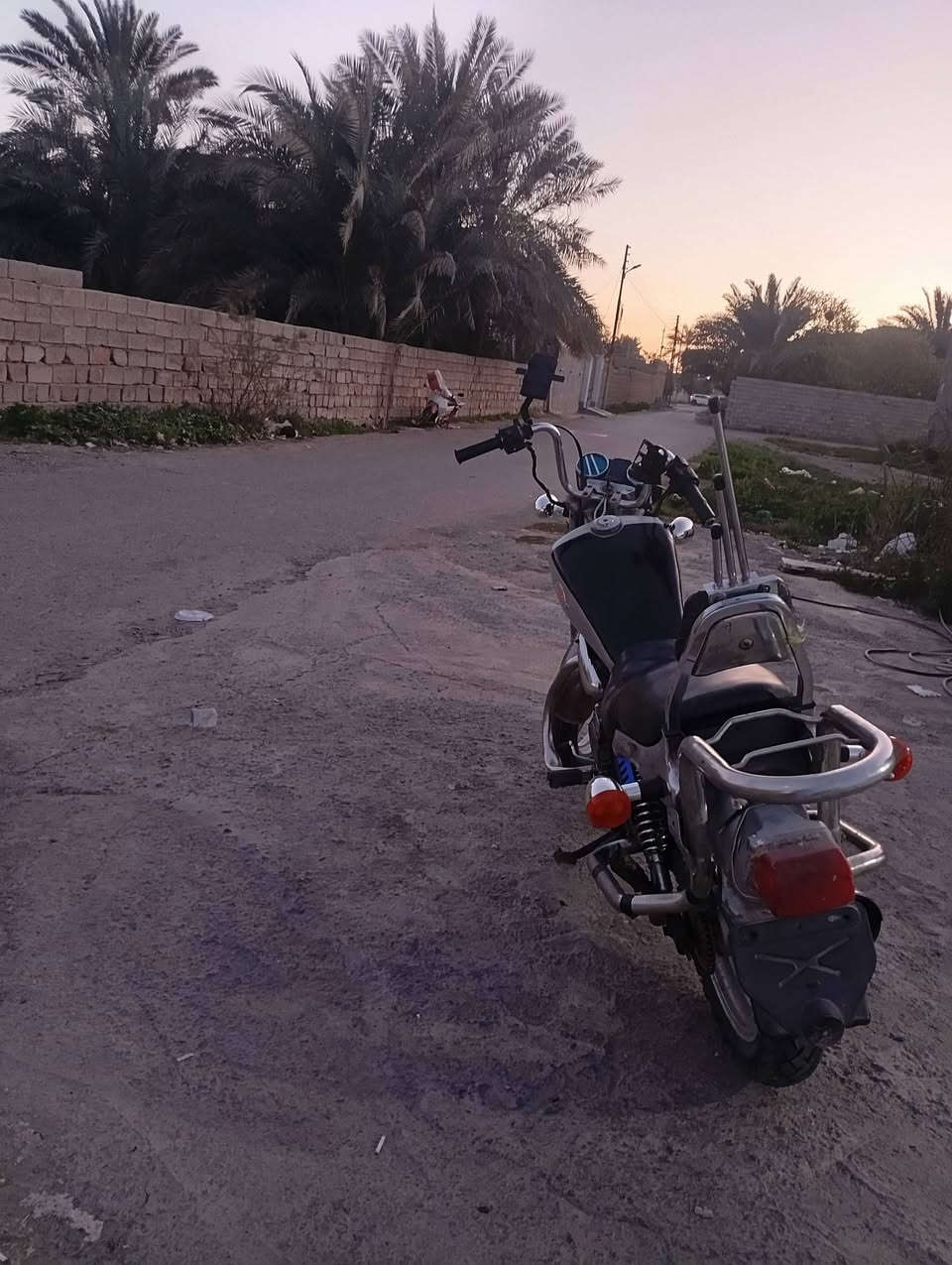 دايلم لبيع مكينه تايرات تخم خير من الله
***********
