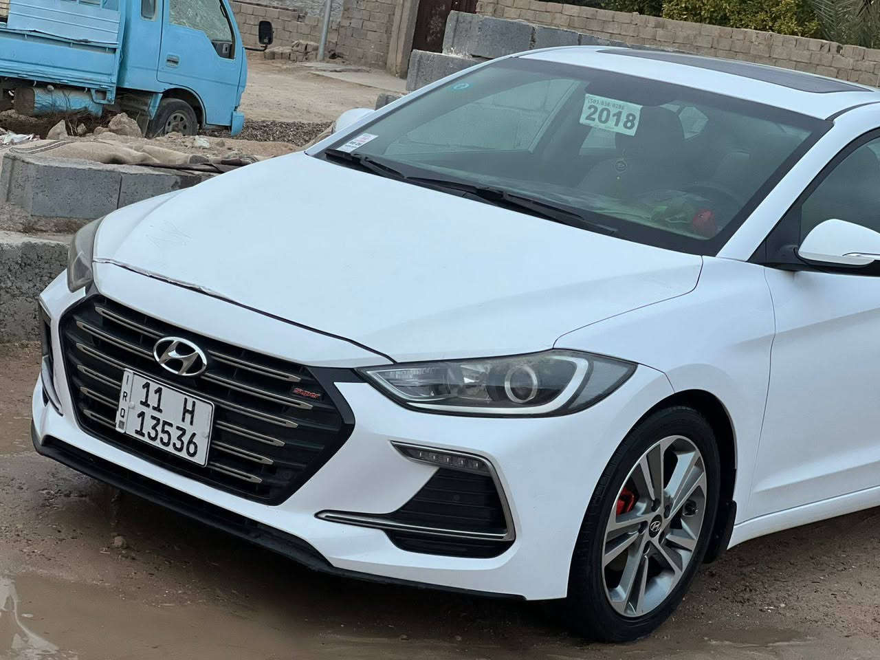 السلام عليكم للبيع النترا 2018 سوبر محرك 2000
مكفوله عده بارد شبر بل باب فقط 
فول مواصفات السعر 162وبيهه بسيط جدا  
سويج مو بصمه رقم بغداد الجديد المكان الفلوجه  حي المختار 
للاتصال *********** /***********    الخاص مقفول
