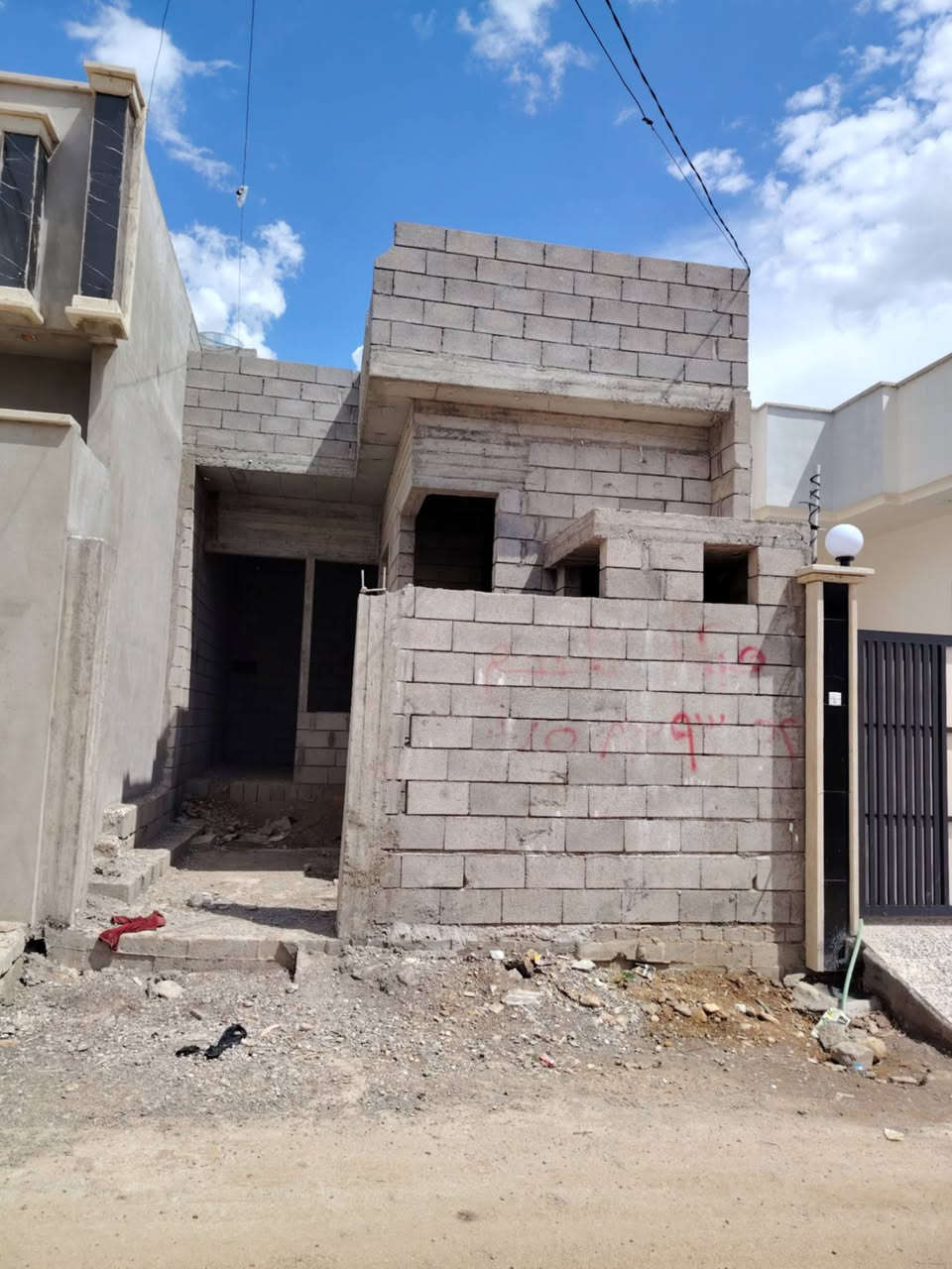هيكل للبيع العنوان القوسيات قرب المدرسه الصينيه 🏤المساحه ١٠٥ متر ➡️شارع تبليط خدمات كامل ➡️ غرفتين نوم
الاستفسار على الرقم 📲***********
***********📲
هيكل للبيع العنوان القوسيات قرب المدرسه الصينيه 🏤المساحه ١٠٥ متر ➡️شارع تبليط خدمات كامل ➡️ غرفتين نوم
