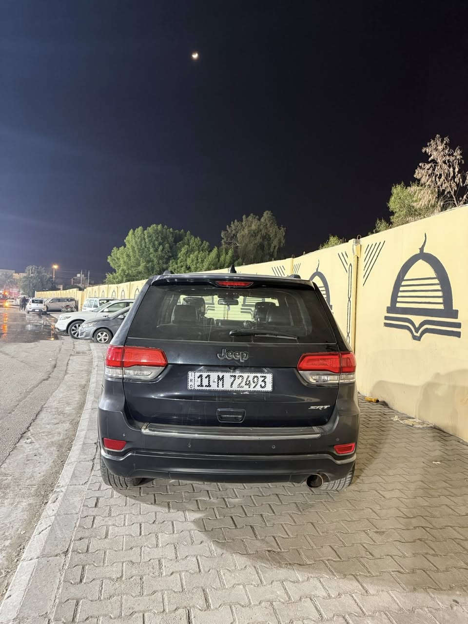 سلام عليكم جيب لاريدو 14 محرك وكير ممفتوحات اي نقص مابيه سنويه 2030 هزه جديد رقم الجديد ولا كلوب بالدشبول مشتغل ماشيه 146 الف حادثه موجود بالصوره والجاملغ جارد مكان الحادث وبيه بارد جاملغ الامامي وسعره 175 وبيه مجال ***********
