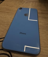 آيفون XR • ١٢٨ • الدورة