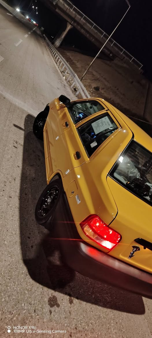 سلام عليكم ورحمة الله وبركاتة سايبه للبيع 2026 غاز بانزين كامله بسم سالم ماشيه 7 تالاف وغابله لزياده السعر 86 وبيه مجال حك الجيه *********** ماتواجد ع نت مكاني ديوانيه مركز
