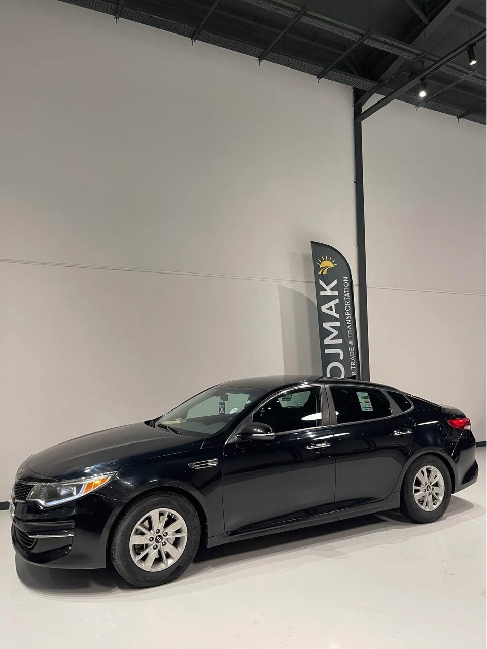 کیا ئۆپتیمای ٢٠١٧ مواصفات FE
سەیارەکە زۆر تازەو جوانە ڕەقەم سلێمانیە 
یەک پارچەو پەڵەیەکی بۆیاخە( چاملوخی پێشەوەی سەکن-پەڵەیەک چاملەخی دواوەی سەکن بەبێ ناو گرتن ) 
سەیارەکە یەک دینار مەسروفی نیە -٩٥،٠٠٠ میل ڕۆشتووە
ئێرباگی تەقیوەو سستم کراوەتەوە - شوێن سلێمانی 

0770 105 7573
0750 182 3236

کیا اوبتیما مودیل ٢٠١٧ مواصفات FE
قطع و نص صبوغ ( جاملخ امامی سکن )صبوغ
ارباک طآک یرجع سستک بلادی - سیارە رقم سلیمانیة
مابی دینار نواقص - کیر مکینە تحول غرامات بشرط 
مکان سیارەة سلیمانیە 

0770 105 7573
0750 182 3236 السليمانية, العراق
