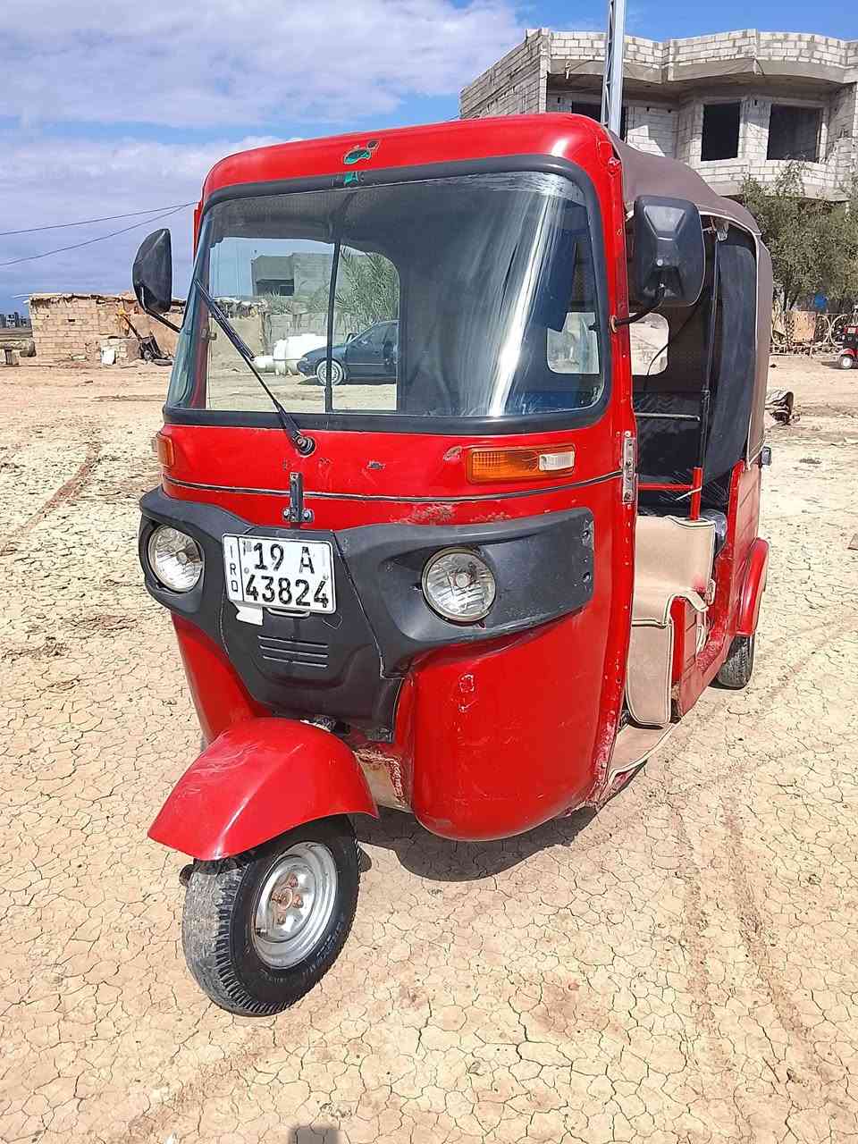 تكتك18 رقم نكليزي مشروع وطني راعيه بديالى تكتك نضيفه خير من الله كهرباء كامله مكينه نضيفه بيهة ضربة فوك جامرلغ حك شبرين من صفحة شوته فقط ديالى بلدروز
***********
