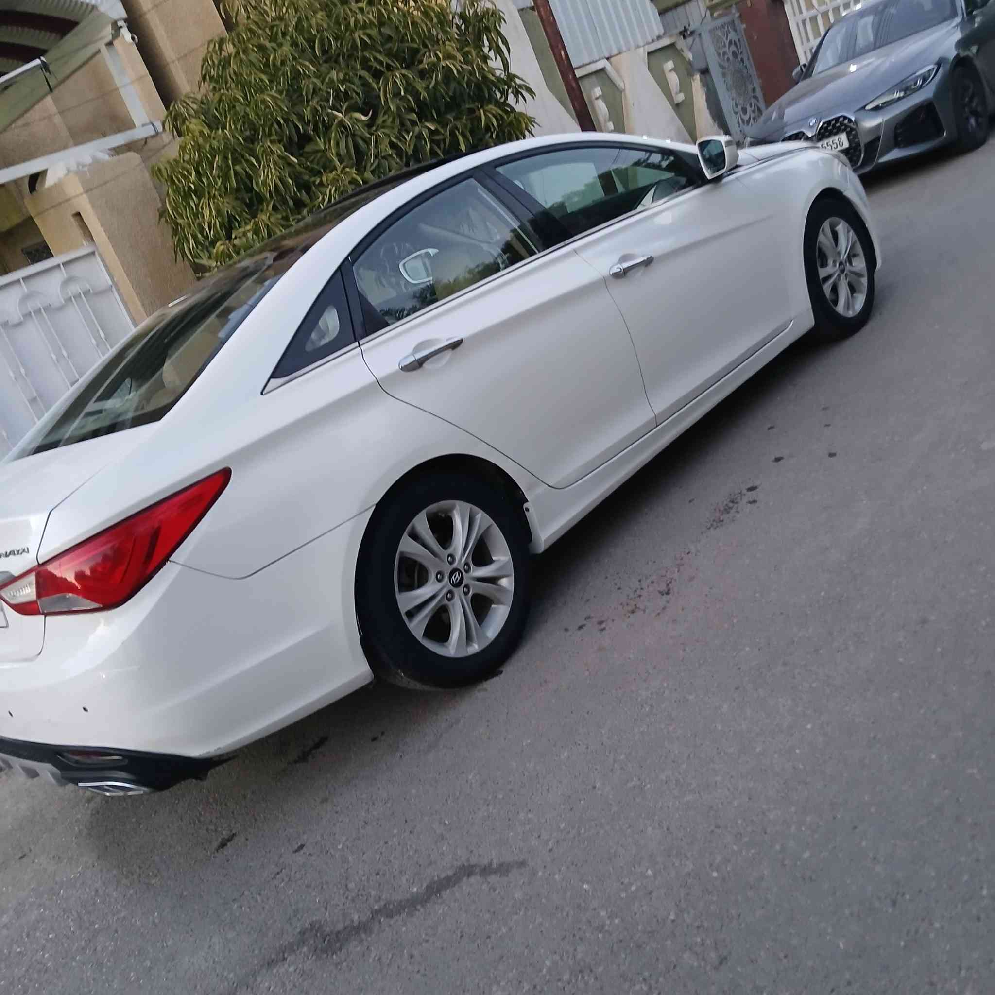 سوناتا خليجي 2011 فول ماعدا البصمه مكينه دوش 2400 مامفتوحه لاصرف ولا تنقيص كير كهربائيات كله جاهز تجي وتشوف تخم تاير جديد صدر أمامي خلفي جديد منضومه مال تبريد جديده مسويله سيرفس كامل لمجموعت البنزين بيه صبغ الهلال مال الجملغات الخلفيه وخشم الجاملغ الأمامي و٣ قطع كلير توحيد لون بدون ضربه فقط كلير عنوان بغداد حي الجهاد الأطباء السعر 115$ الاستفسار ***********
