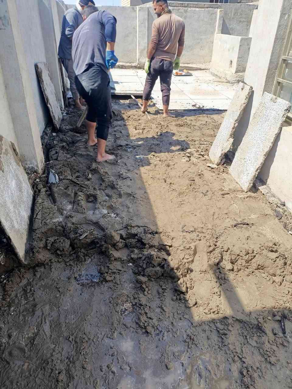 عمل الصطوح الشتايكر والزفت والماستك وقلع الشتايكر القديم استبدالة جديد وقلع الماستك القديم وإضافة جديد حسب المواصفات المطلوبة كرستة وعمل أو بس عمل ......***********====***********
