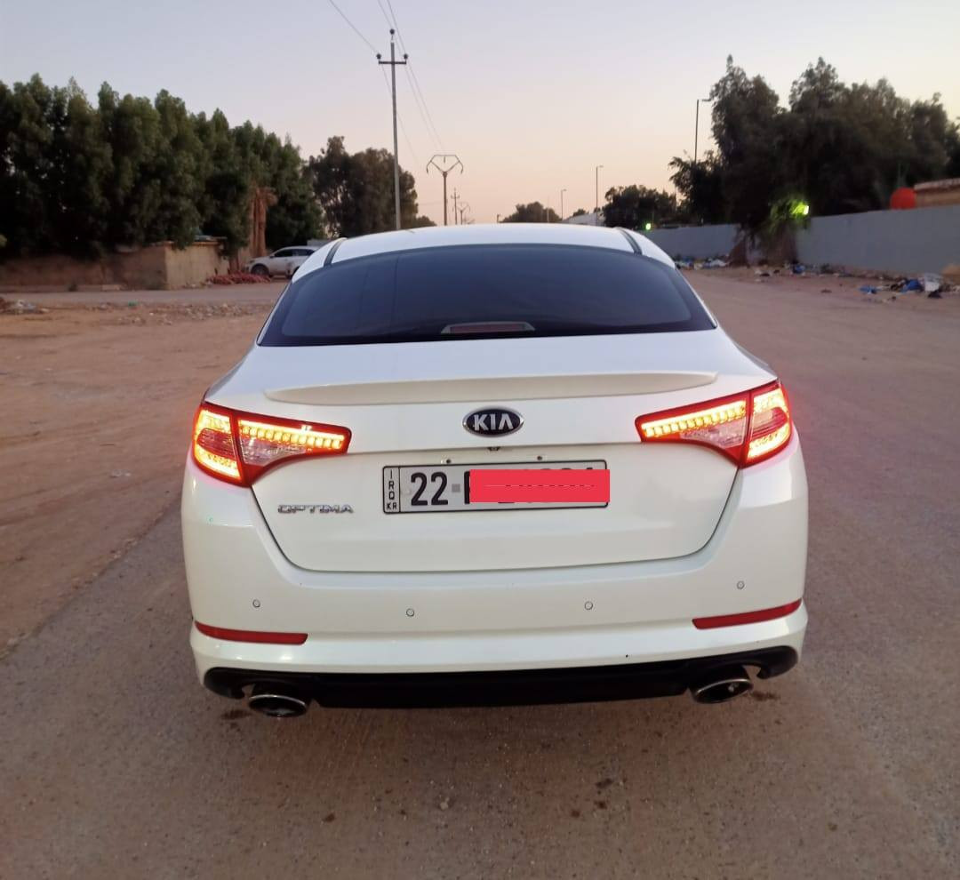 سلام عليكم
كيا اوبتما خليجي 2014
محرك 2400
فول بصمه تبريد خلفي جلد عده البانوراما
رقم أربيل انكليزي
بيه جاملغ صبغ فقط 
السعر 140 قفل قفل
العنوان النجف الاشرف
***********
