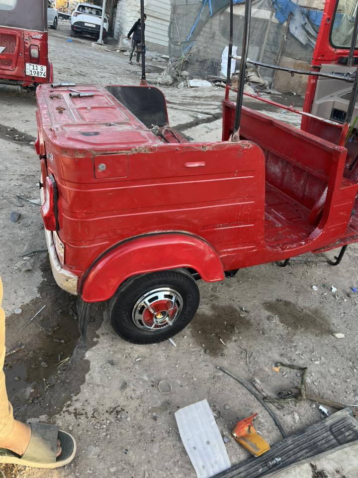 تكتك 17شهر 11اوراق بسمي  سعر 3500 وبيهة حك جيه *********** جادر موجود تجي تلكه مشدود ودوشمه جديده
