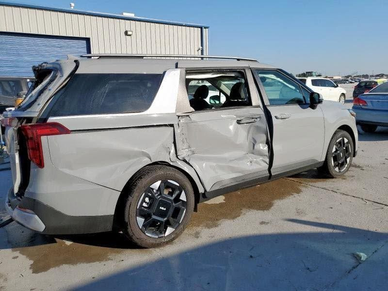 سلام عليكم كرنفال موديل 25 شكل جديد لون اسمنتي مميز فول عده الفتحه زيرو ماشيه 2000 حادث خلفي بدون ارباك واصل عمان اني مستوردهن 180 بكاني بغداد 0772750728


**إذا كنت صاحب هذا الإعلان وتريد حذفه لأي سبب، رجاءا أرسل رسالة إلى الدعم الفني**