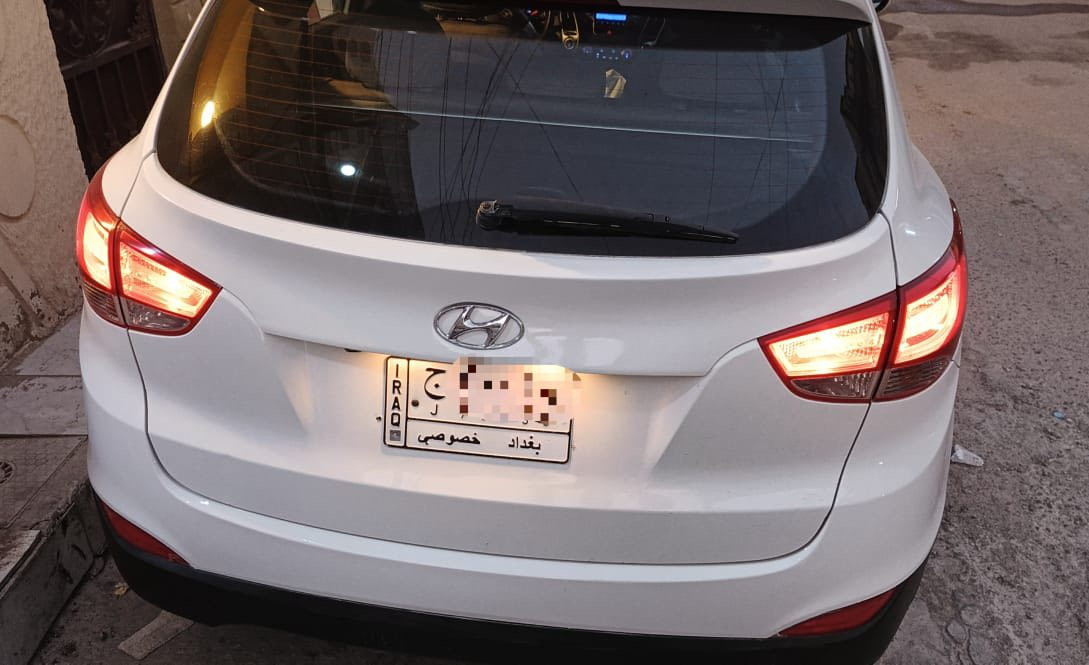 سلام عليكم من رخصت الادمن المحترم 
توسان مديل ١٢ خليجي بدون صبغ فقط دعاميات 
سياره جاهزه من كلشي كير مكينه تخم تاير صدر 
تبريد جديد سويه جديده بسمي مكان سياره بغداد شعب السعر ١٤٣ وبي مجال كلش بصيط 
***********
