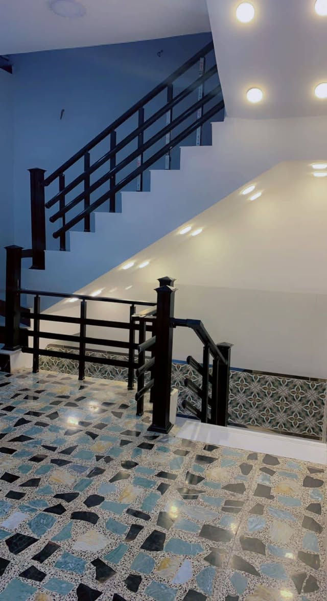 الدار لبيع حي تونس مجمع النور السكني  المساحه 80  استفسار على الرقم ***********
