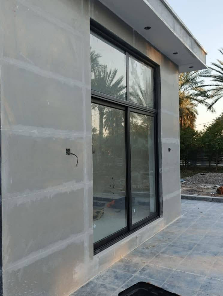 المرتقب  متخصصة في جميع أعمال الألمنيوم وتوفر حلول متكاملة للمنازل، الشركات، والمشاريع التجارية. نركز على تقديم منتجات عالية الجودة تجمع بين المتانة، التصميم العصري، والدقة في التنفيذ..
خدماتنا:

🪟 شبابيك ألمنيوم (مفصلي – سلايد) بمختلف المقاسات والألوان.

🚪 أبواب داخلية وخارجية بتصاميم حديثة ومقاومة.

🏢 واجهات ألمنيوم وزجاج (كيرتن وول – فلات – تجارية).

🛠️ محجرات (ألمنيوم / زجاج) بأشكال أنيقة وآمنة.

المواد والمواصفات:

منشأ تركي أصلي من أفضل الشركات: كورت أوغلو – سراي – أولسان.

إكسسوارات تركية وإيطالية عالية الجودة.

ألوان متعددة: (انترسات – أسود – شمباني – براوند – أكسده – أبيض – برونزي – خليجي – جوزي).

زجاج دبل كلاس 22 ملم / سنكل 6 ملم بعدة ألوان (أبيض – أسود – برونزي).

تركيب بكبس النكي لضمان القوة والمتانة.

لماذا تختارنا؟

✅ جودة عالية بمواد أصلية.

✅ التزام بالمواعيد والدقة في القياسات.

✅ حلول تناسب ذوقك وميزانيتك.

✅ خبرة واسعة في تنفيذ المشاريع الكبيرة والصغيرة.

📍 العنوان: بغداد – ساحه النصر– 
📞 ***********
