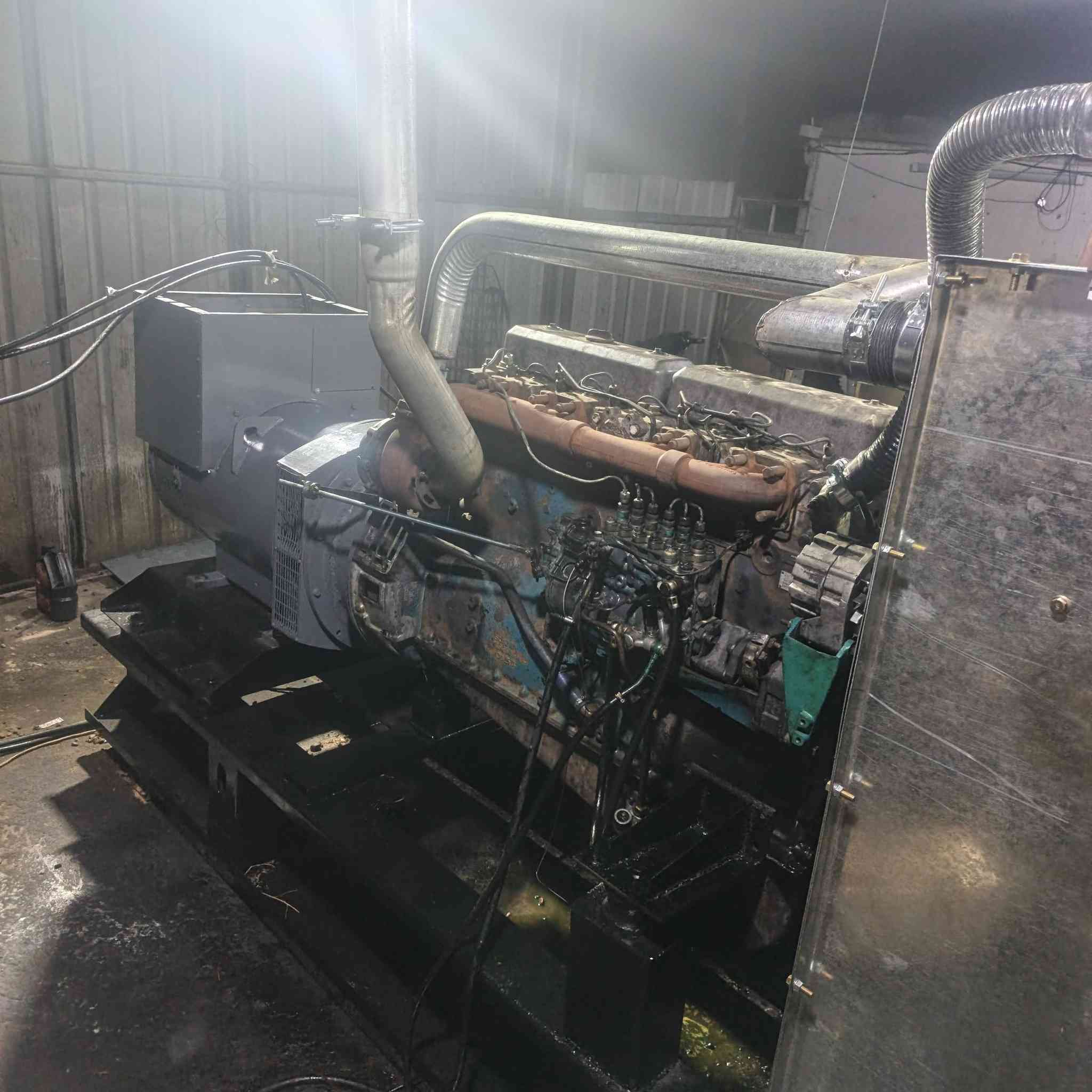 سلام عليكم مولد ١٣٣ اوربيه للبيع بم ٨٨طبك جديد ماعده توليد مستعمل توليد ٣٠٠بلادي مكاني بغداد سعر ٩٠للاستفسار***********
