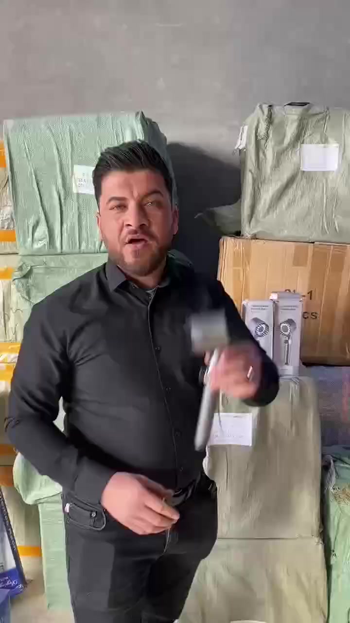 رأس دوش عالي الضغط 
المحمول باليد والمتعدد الوظائف 

- نظام الترشيح المتقدم يزيل الكلور والمعادن الثقيلة والشوائب، مما يضمن نقاء المياه للحصول على شعر وبشرة أكثر صحة
 
- أطراف مطاطية للمساج ذات تصميم فريد ومريح 

- 3 مودات لضخ المياه من خلال مفتاح التحكم 

- زر لإيقاف وتشغيل التدفق السريع والتحكم بقوة المياه

- نظام ترشيد الاستهلاك المتطور

- تقنية مكافحة تساقط الشعر مصممة خصيصًا لتقليل تساقط الشعر الناجم عن مياه الاستحمام فهو يستخدم تقنية ترسيب المواد الكيميائية والمعادن المضرة بالشعر 

- مصنوع من مواد ABS المتينة المتعددة الطبقات 
السعر: 10 الف دينار عراقي 
 للطلب من هذا الرابط 
https://rolemall.com/?strung=jXekANUgootquality3137 
أو 
المراسلة على الخاص


**إذا كنت صاحب هذا الإعلان وتريد حذفه لأي سبب، رجاءا أرسل رسالة إلى الدعم الفني**