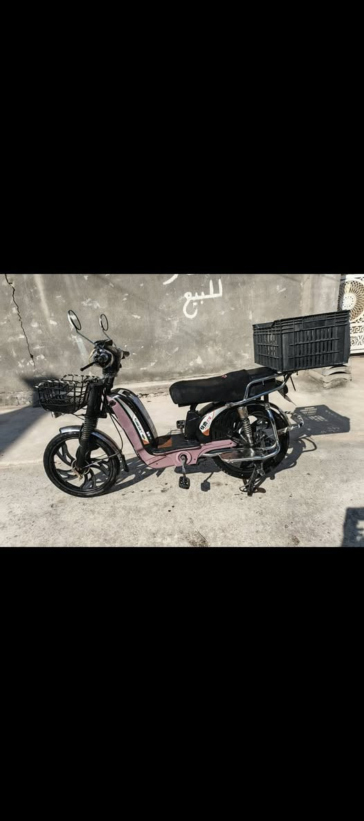 السلام عليكم ماطور شحن للبيع بطارياته كلهن زينات او عل فحص مابيهن وحده مو زينه كله شغال مابي شي نقص سعره 275 اليريده يجي خاص اويتصل عل رقم مكاني السكنيه هذه رقمي ***********
