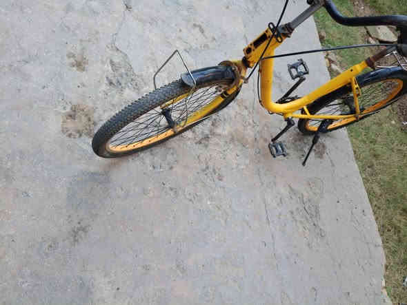 بايسكل نضيف جدا للبيع ياباني المكان بغداد السيدية السعر 50 اوبي مجال للاتصال على *********** الخط او على الواتساب
